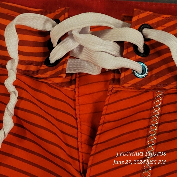 HURLEY PHANTOM USA OLYMPIC BOARD SHORTS UNMARKED SIZE FLAT MEASUREMENTS IN PHOTO - Picture 5 of 16